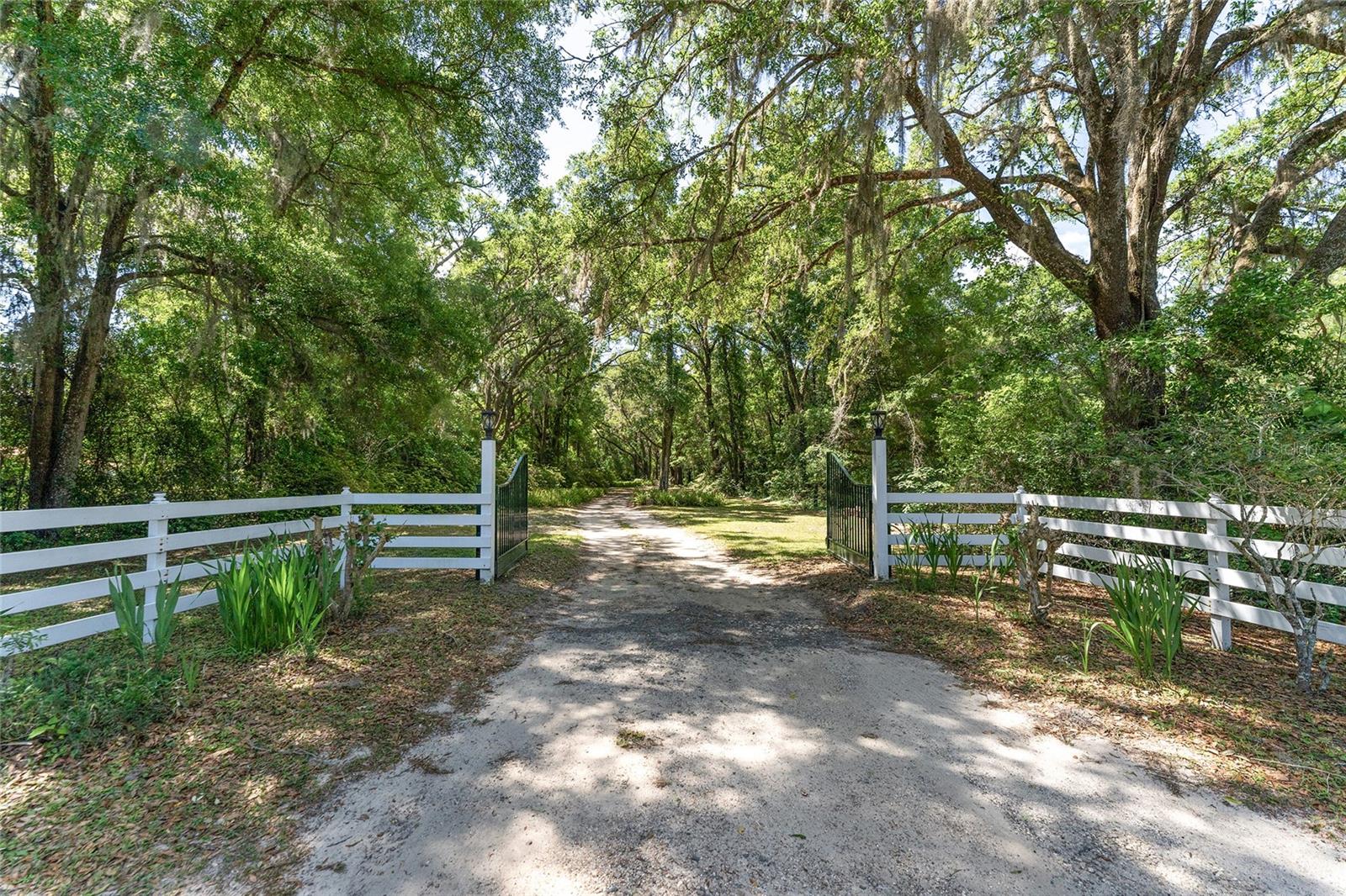 5050 Highway 326, FL