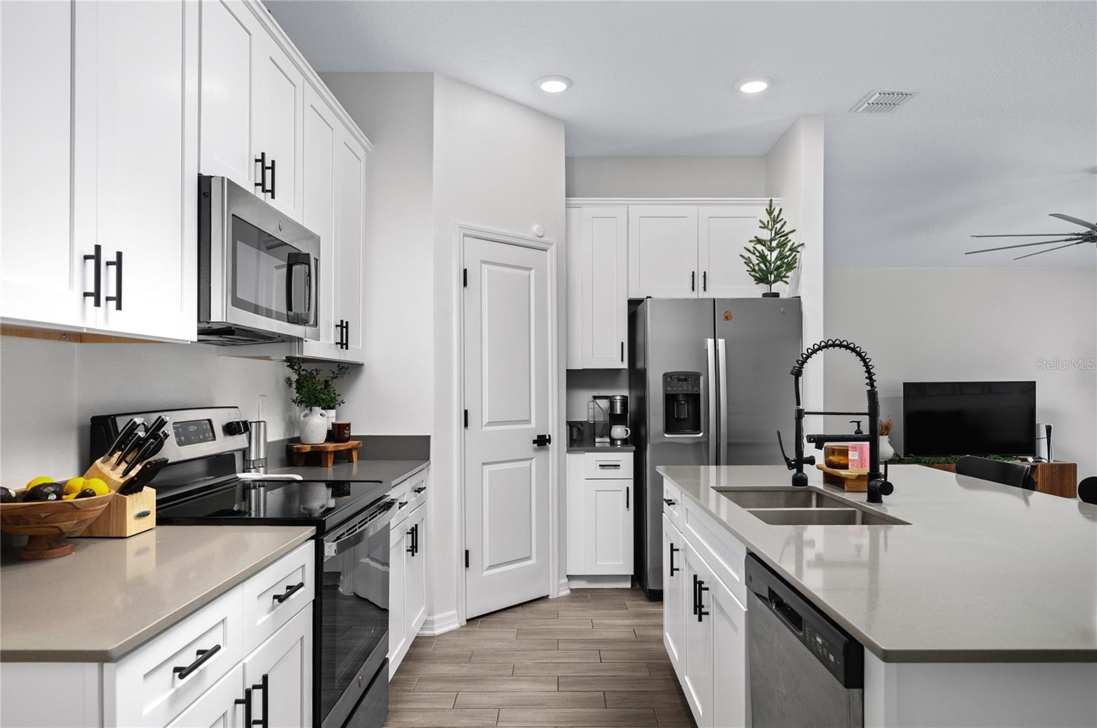 2518 Hoptree Lane, FL