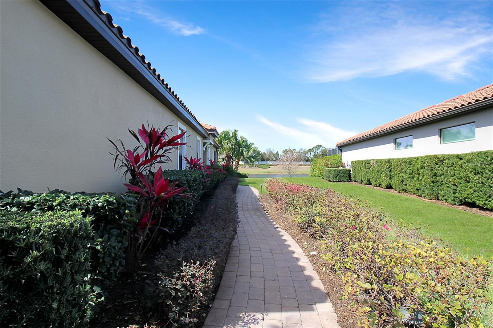 5336 Vaccaro Court, FL