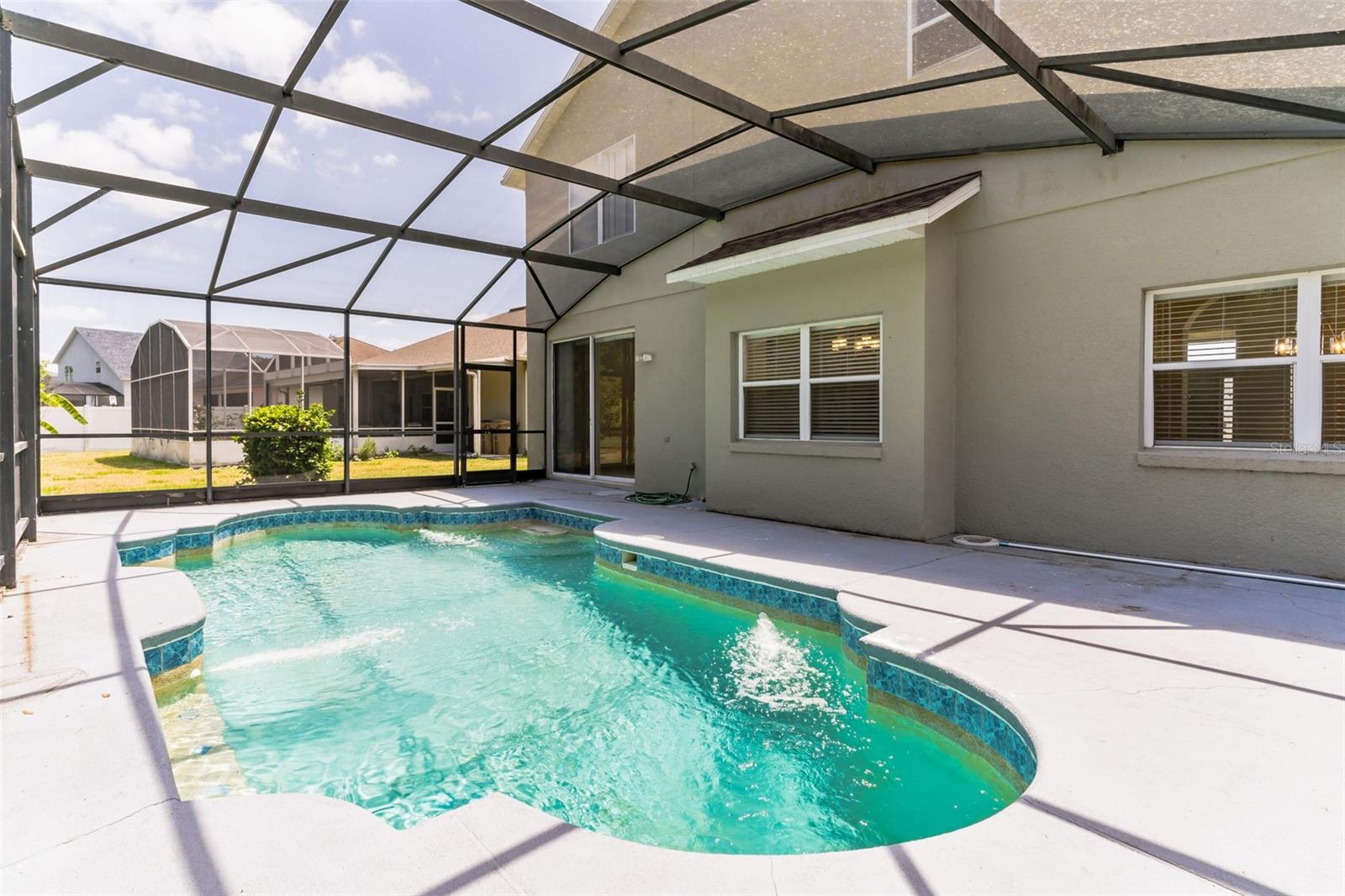 2433 Huron Circle, FL