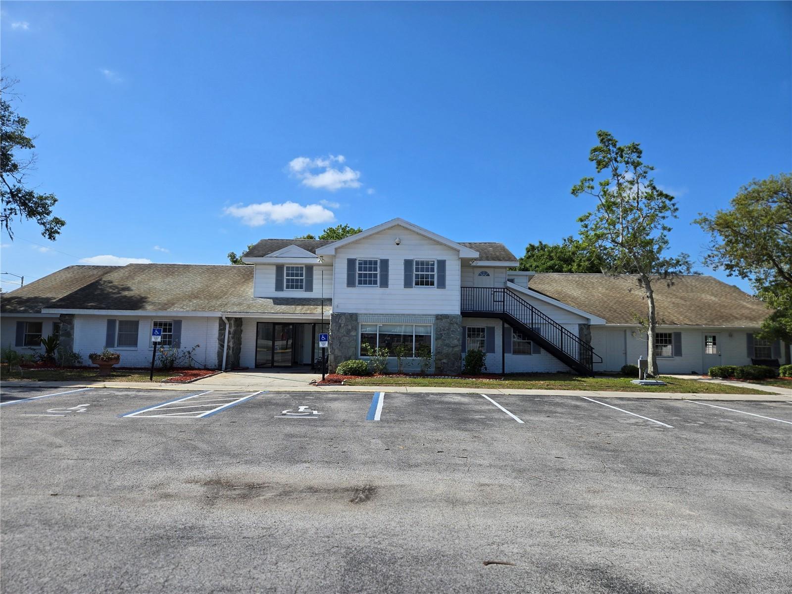 8726 Old County Road 54, FL