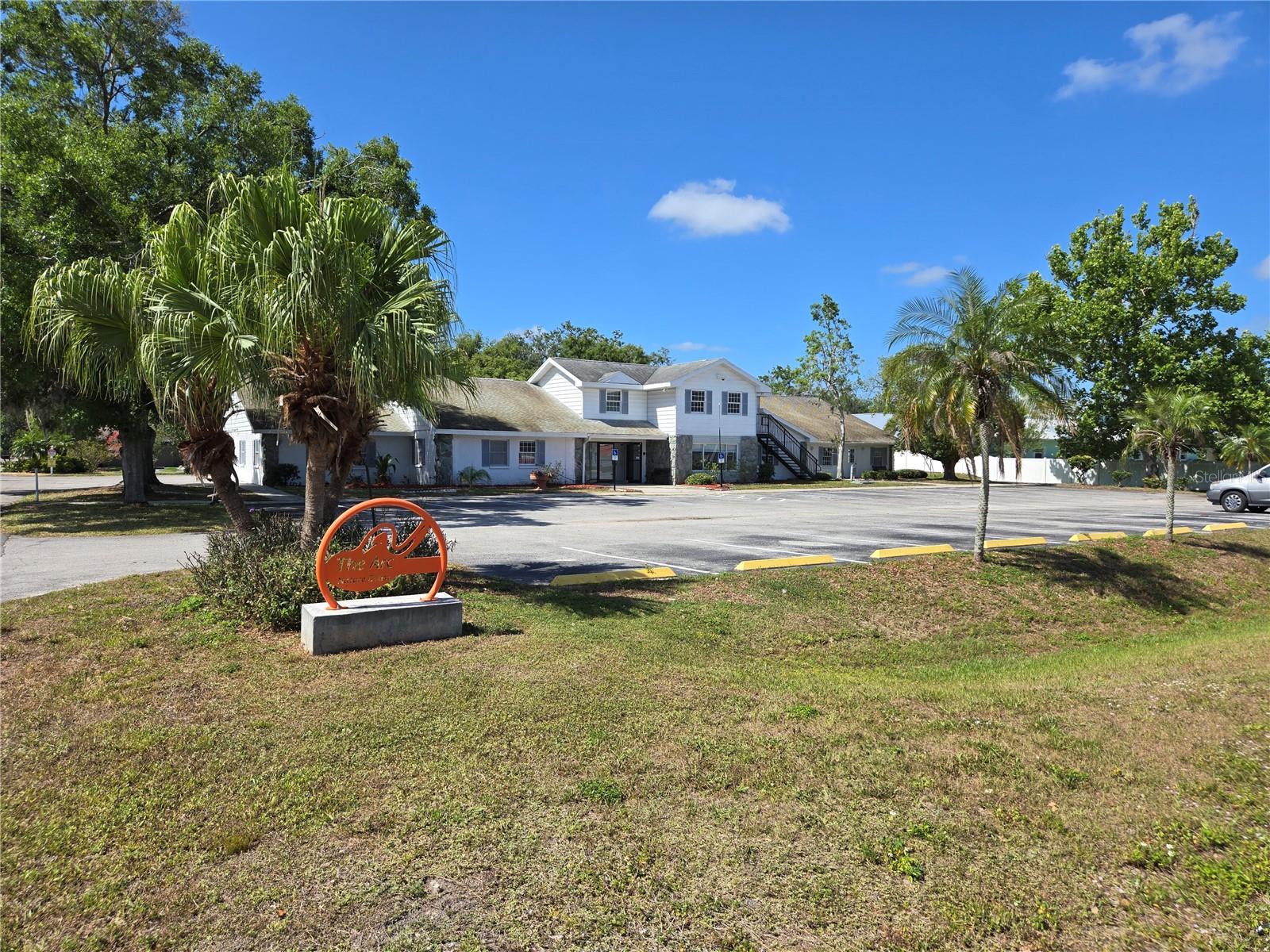 8726 Old County Road 54, FL