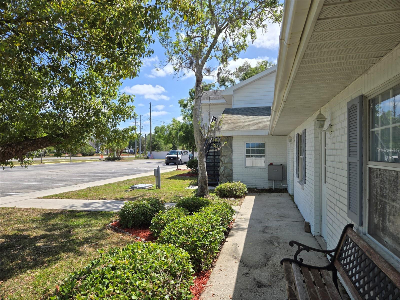 8726 Old County Road 54, FL