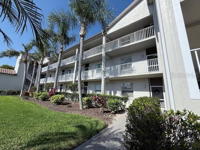 8755 Olde Hickory Avenue, FL