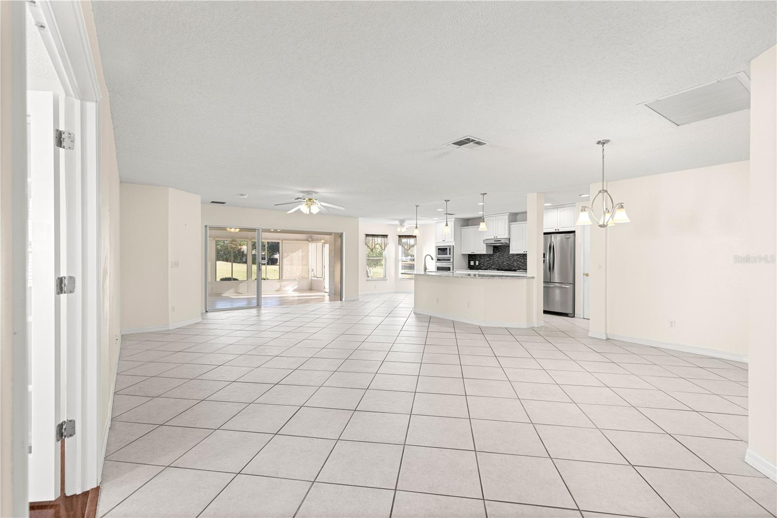 9452 93rd Loop, FL