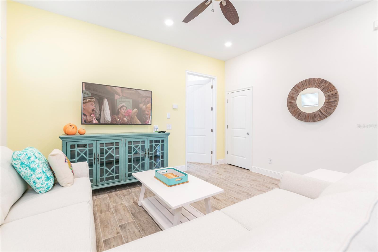 2988 Salted Rim Road, FL