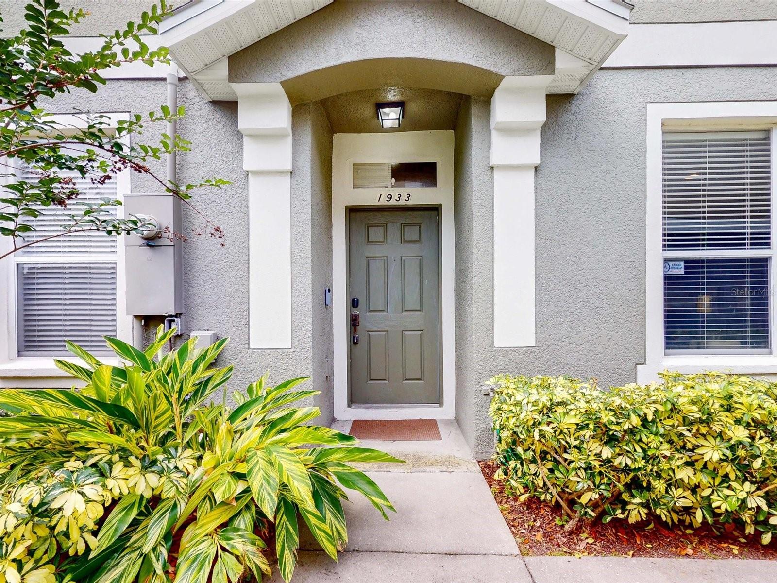1933 Estancia Circle, FL