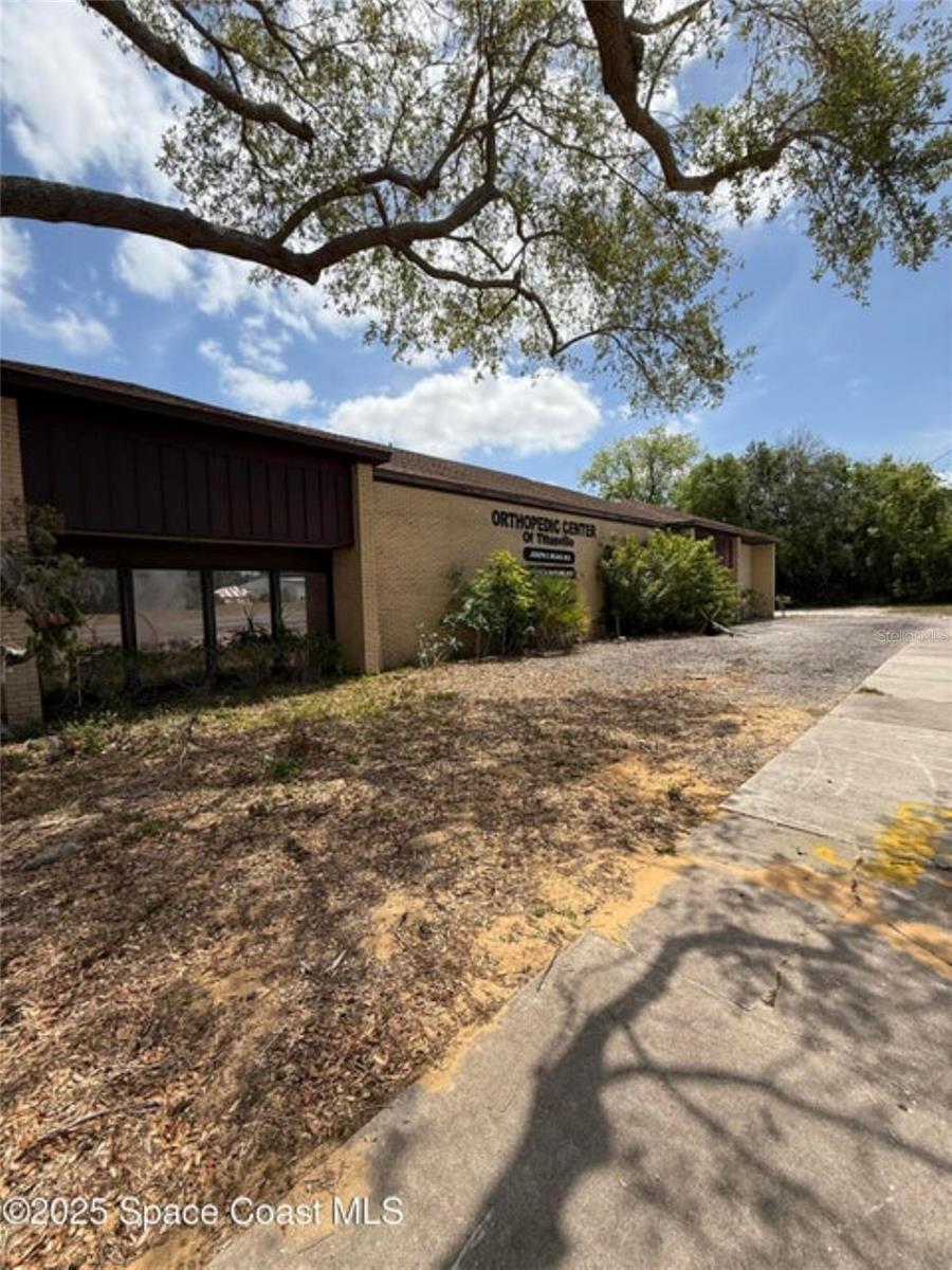 1855 Jess Parrish Court, FL