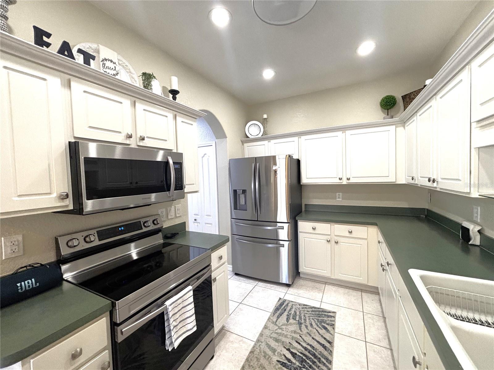 1759 Fountain View Circle, FL