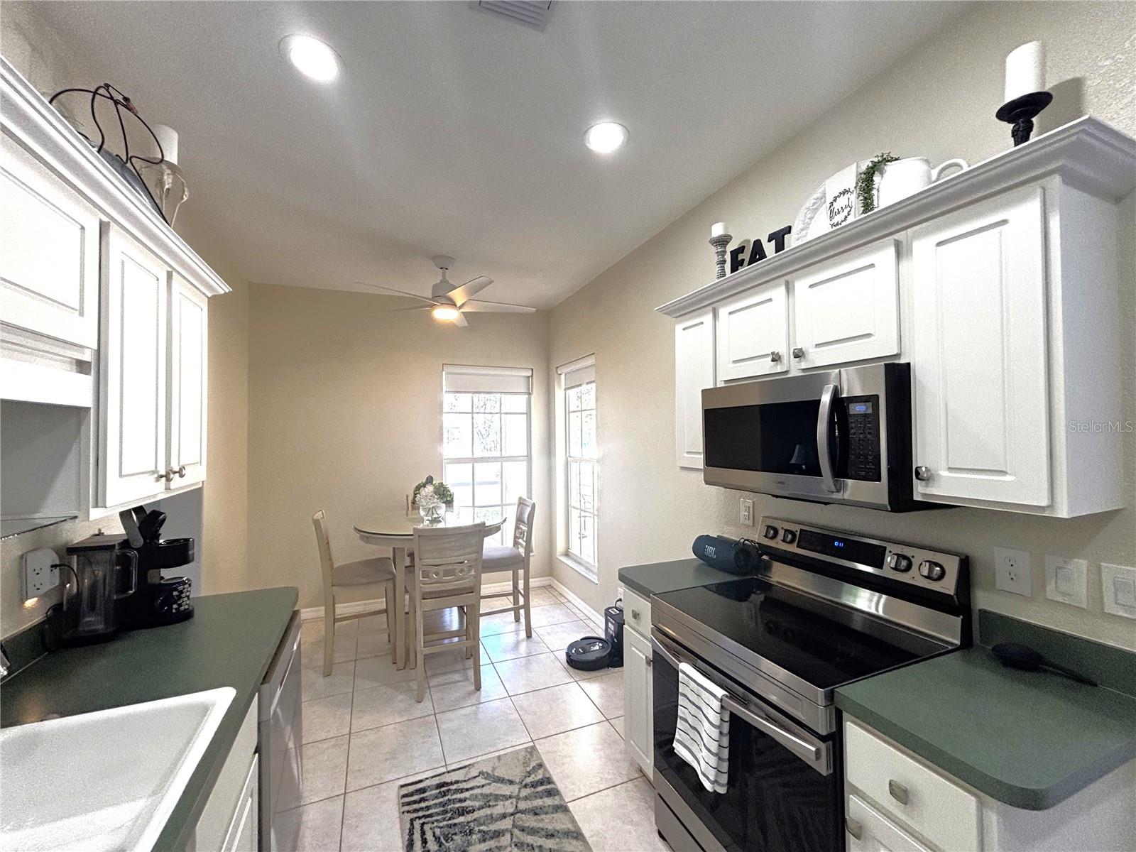 1759 Fountain View Circle, FL