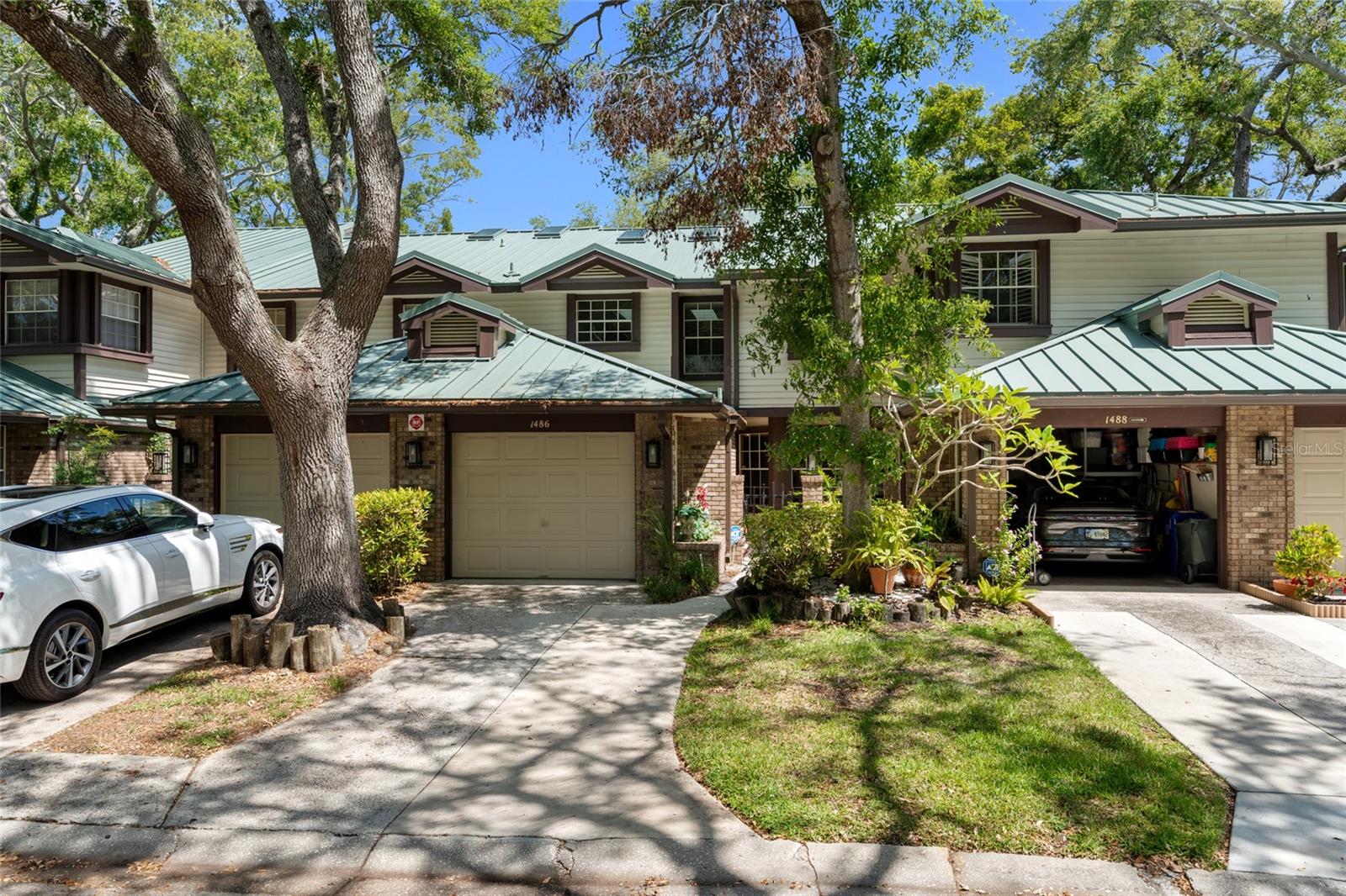 1486 Mahogany Lane, FL