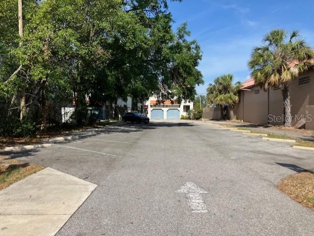 103 Howard Avenue, FL