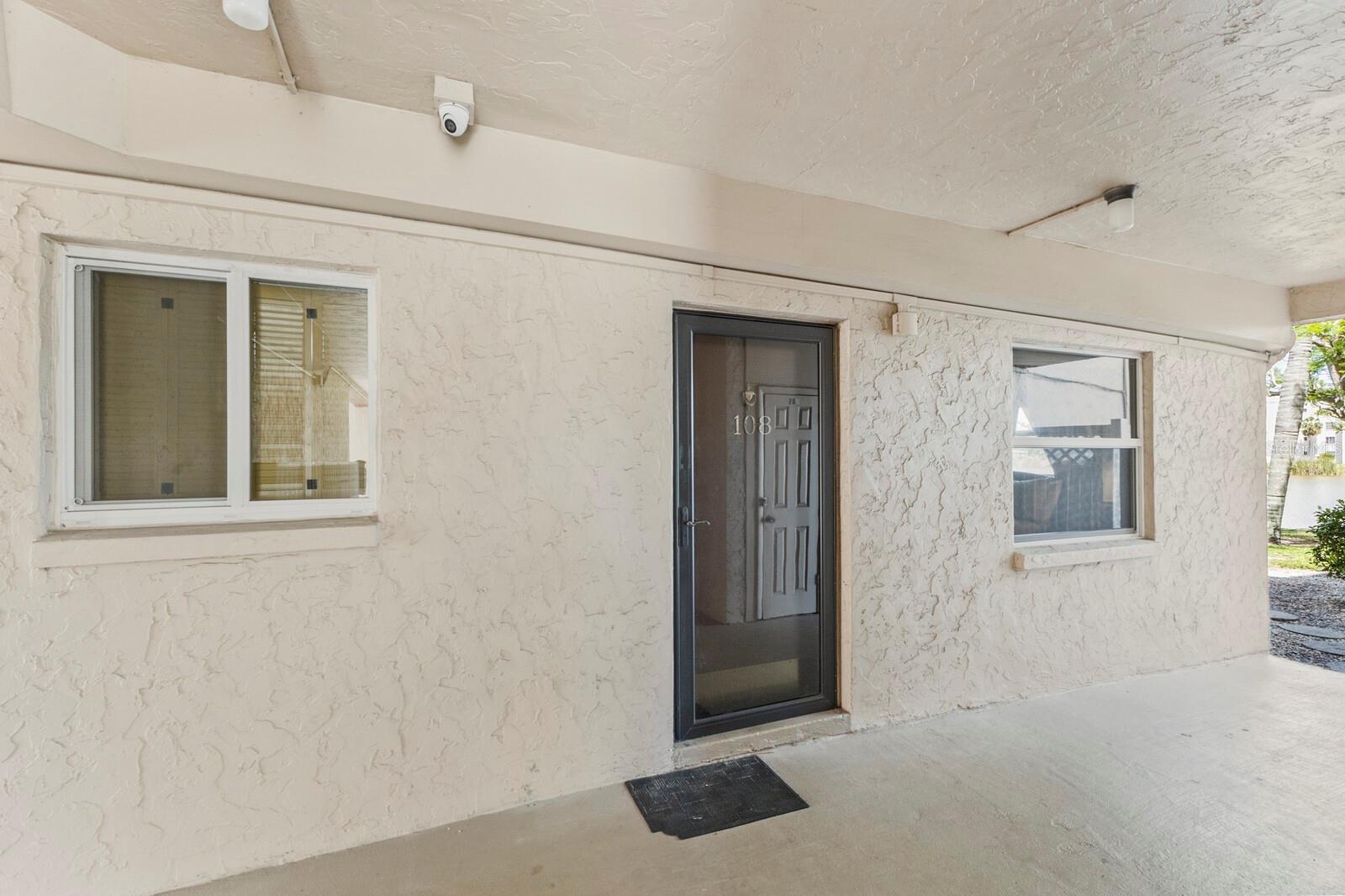 4015 Lake Bayshore Drive, FL