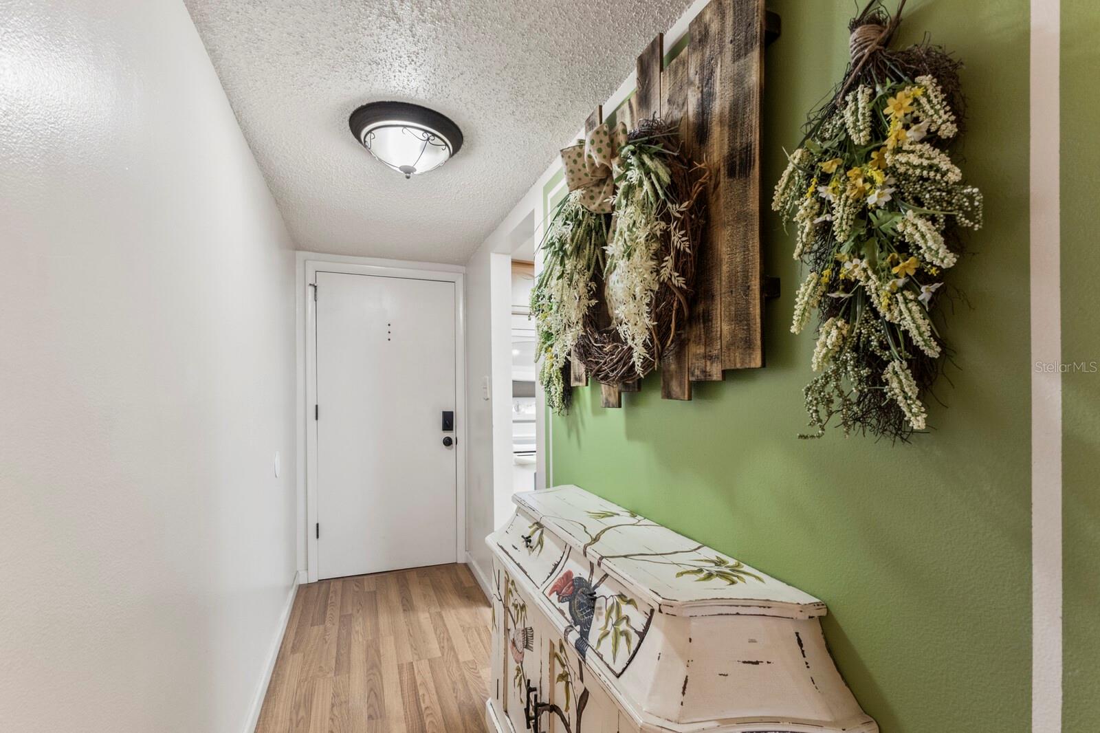 4015 Lake Bayshore Drive, FL