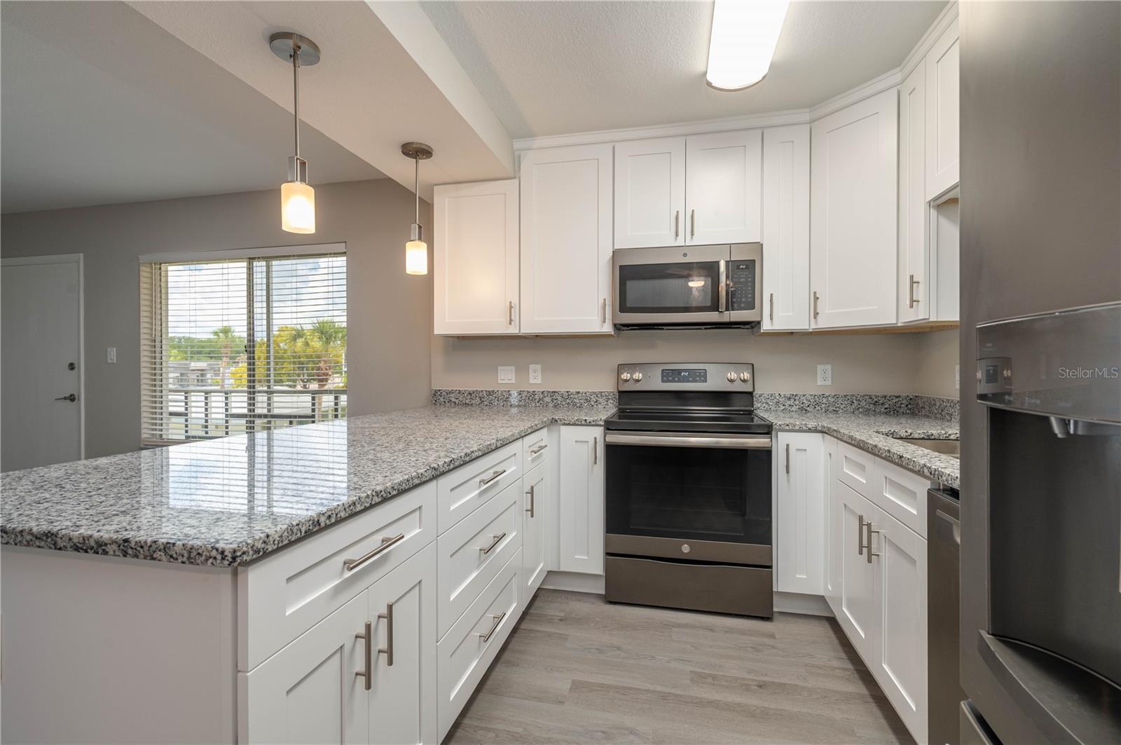 1700 6th Street, FL