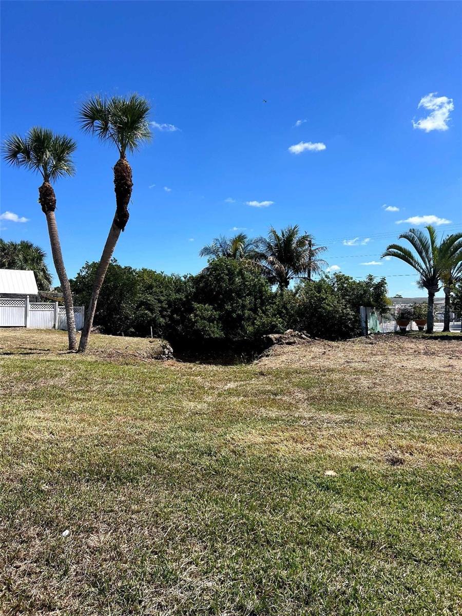Rose Drive, FL