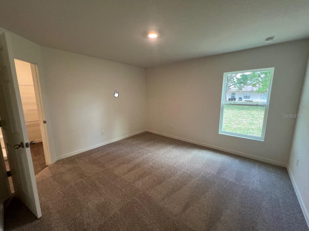 76 Raleigh Drive, FL