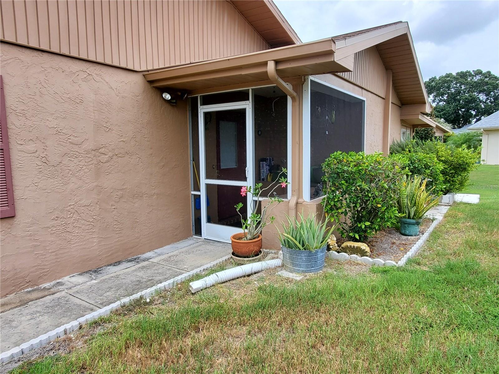 403 Finchley Court, FL