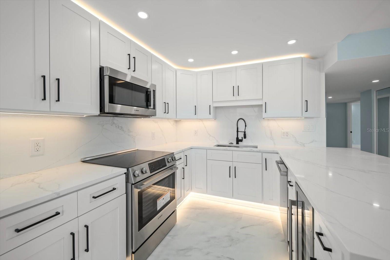 1400 Gulf Boulevard, FL