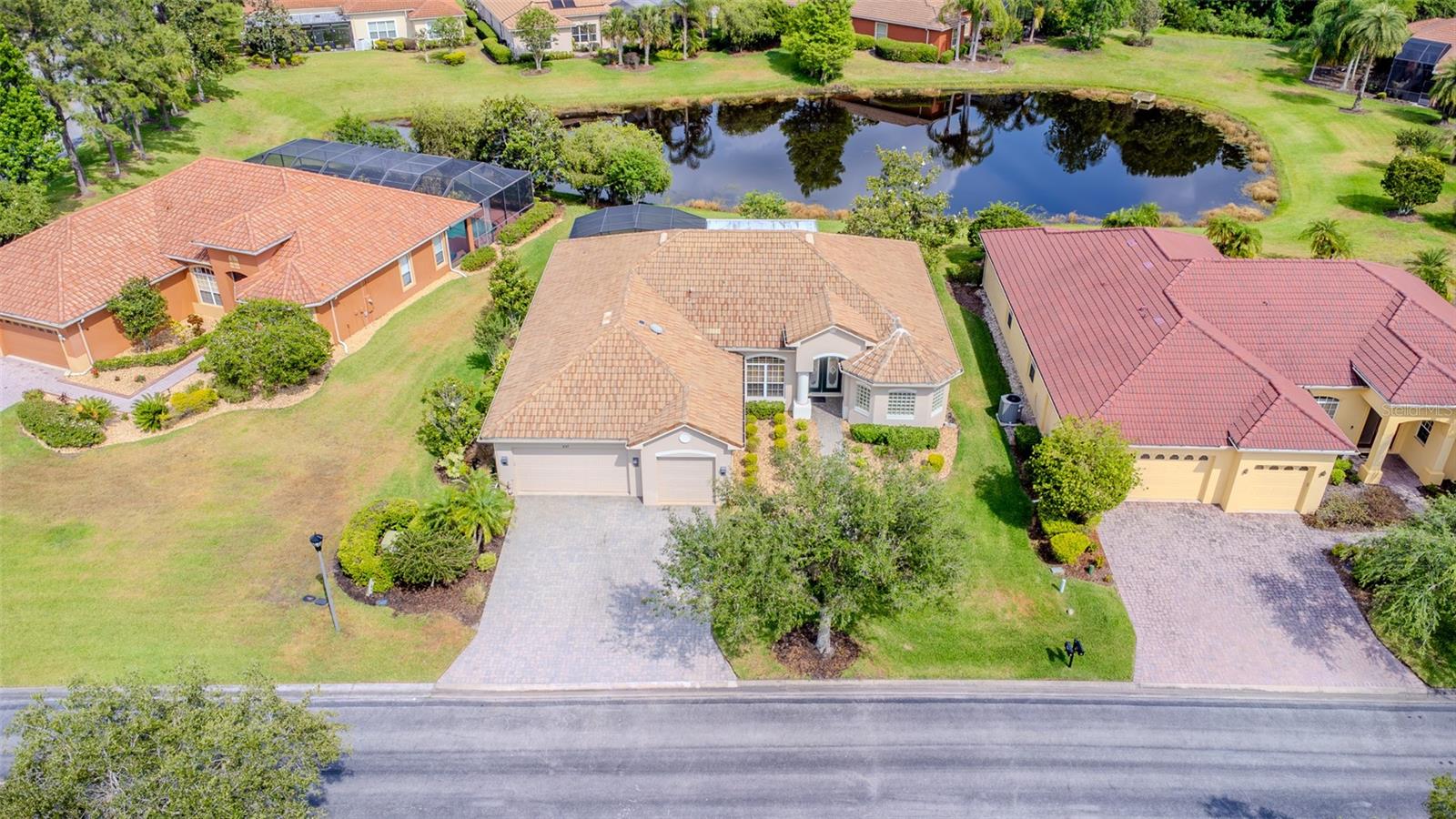 537 Montage Lane, FL