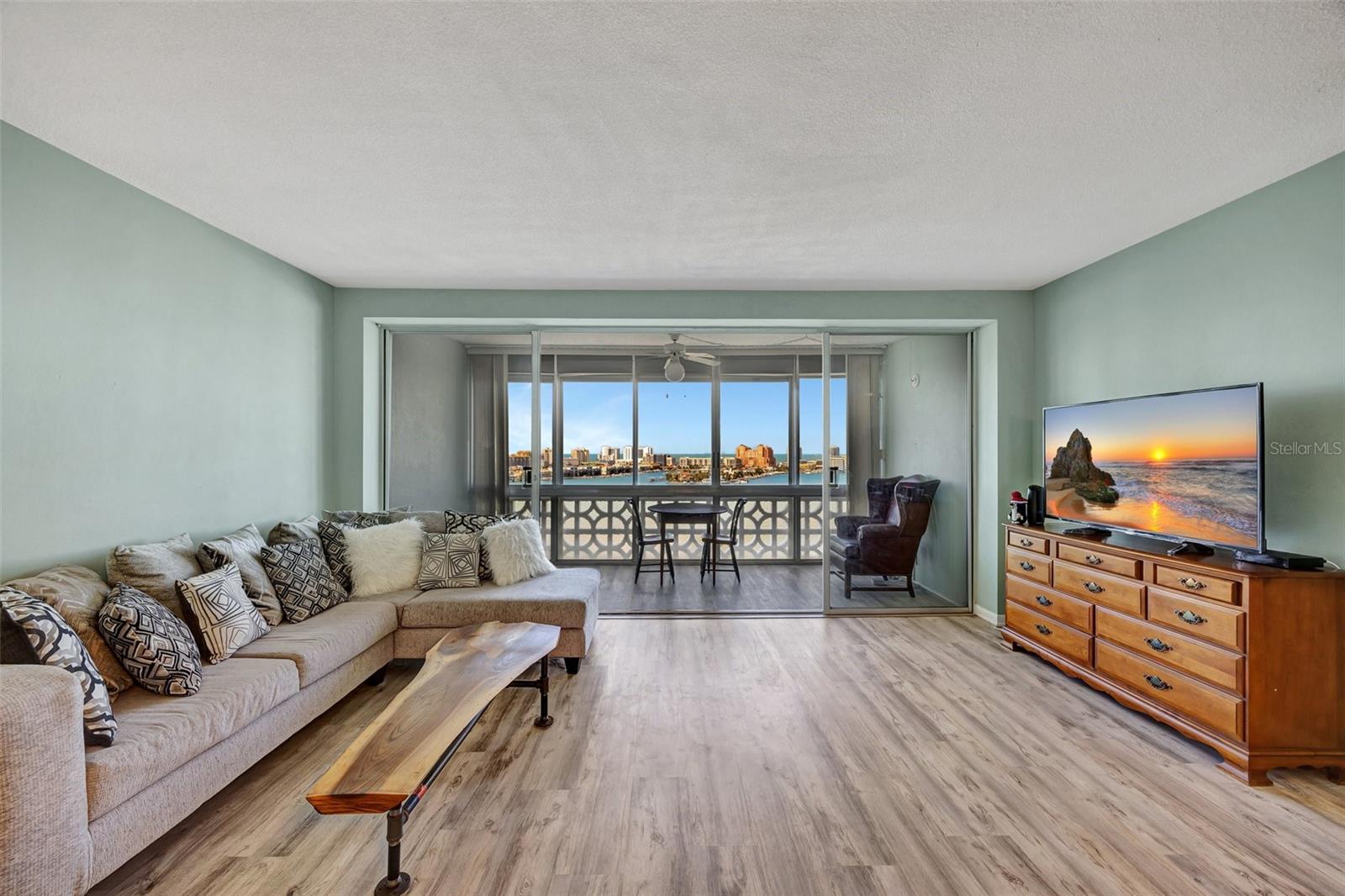 31 Island Way, FL