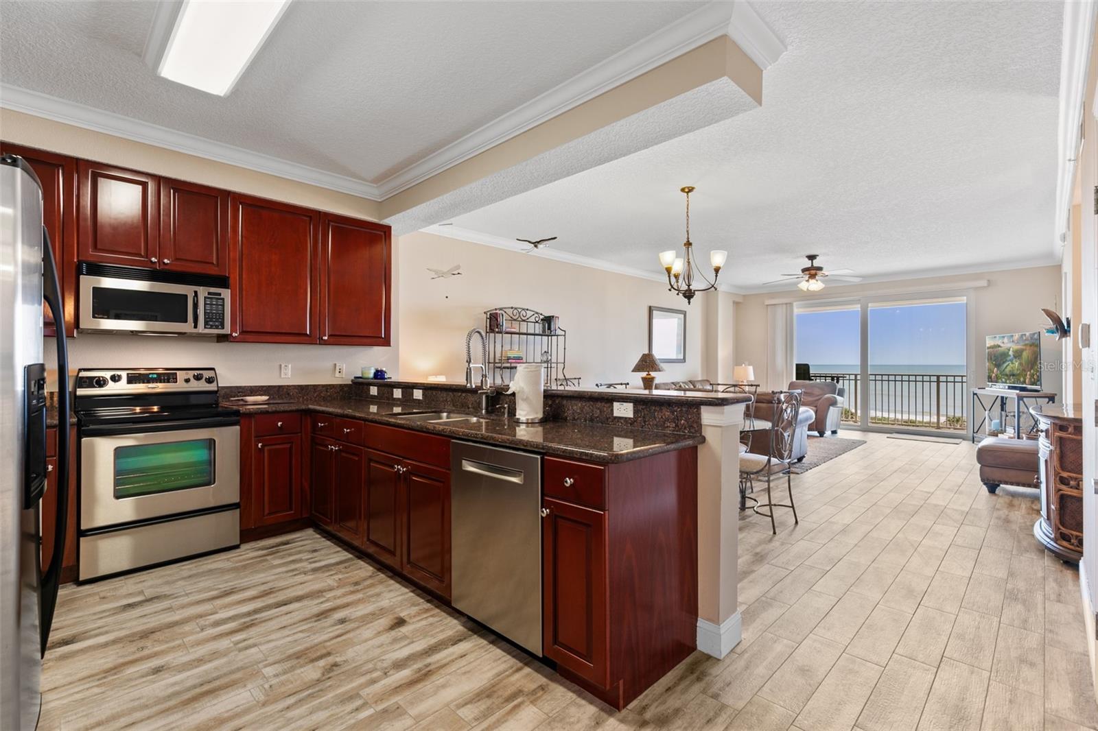 60 Surfview Drive, FL
