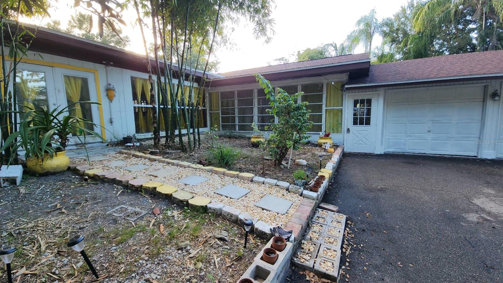 2405 Neptune Road, FL