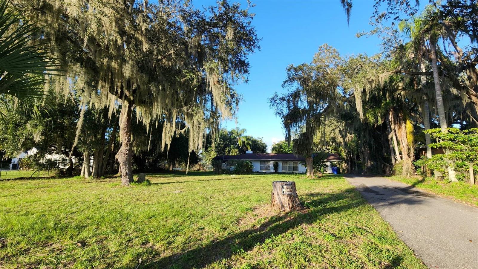 2405 Neptune Road, FL