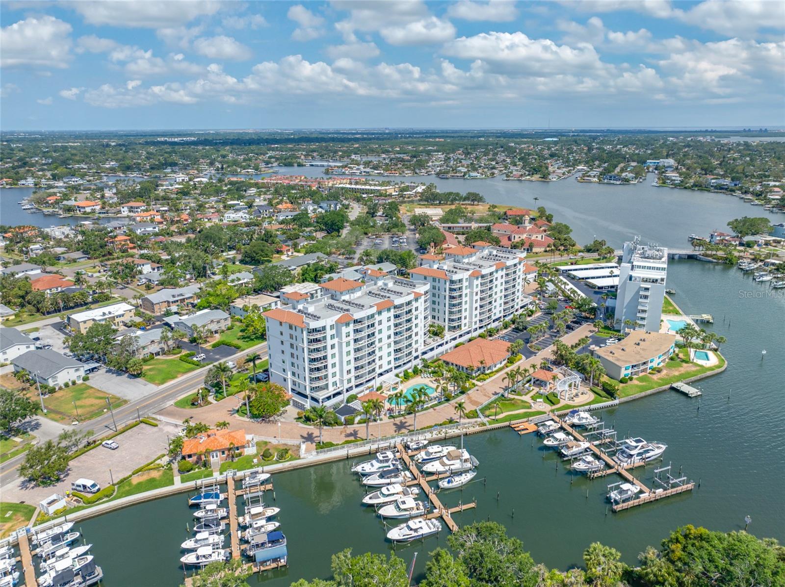1325 Snell Isle Boulevard, FL