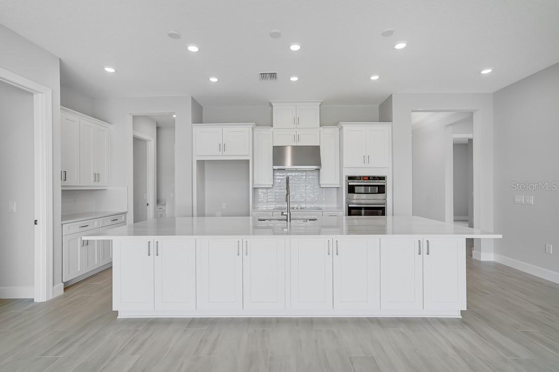 5652 Nevis Terrace, FL