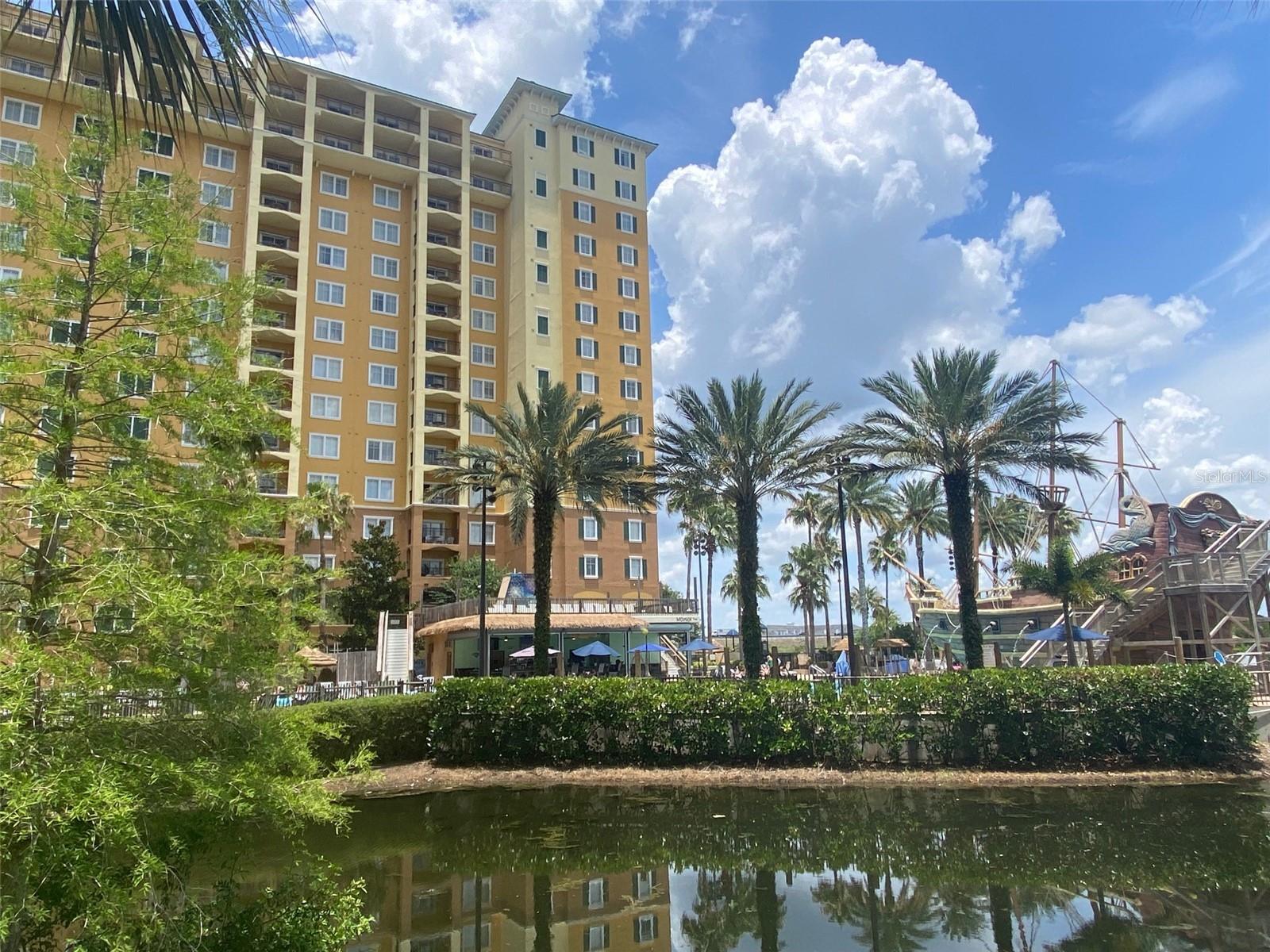 8125 Resort Village Drive, FL
