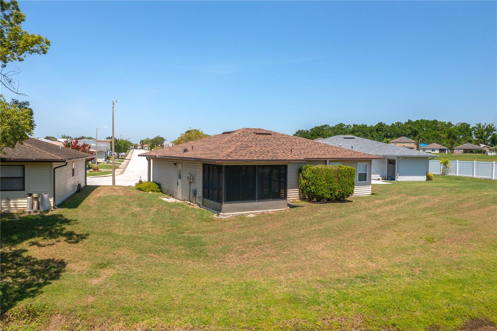 3245 Prairie Dunes Circle, FL