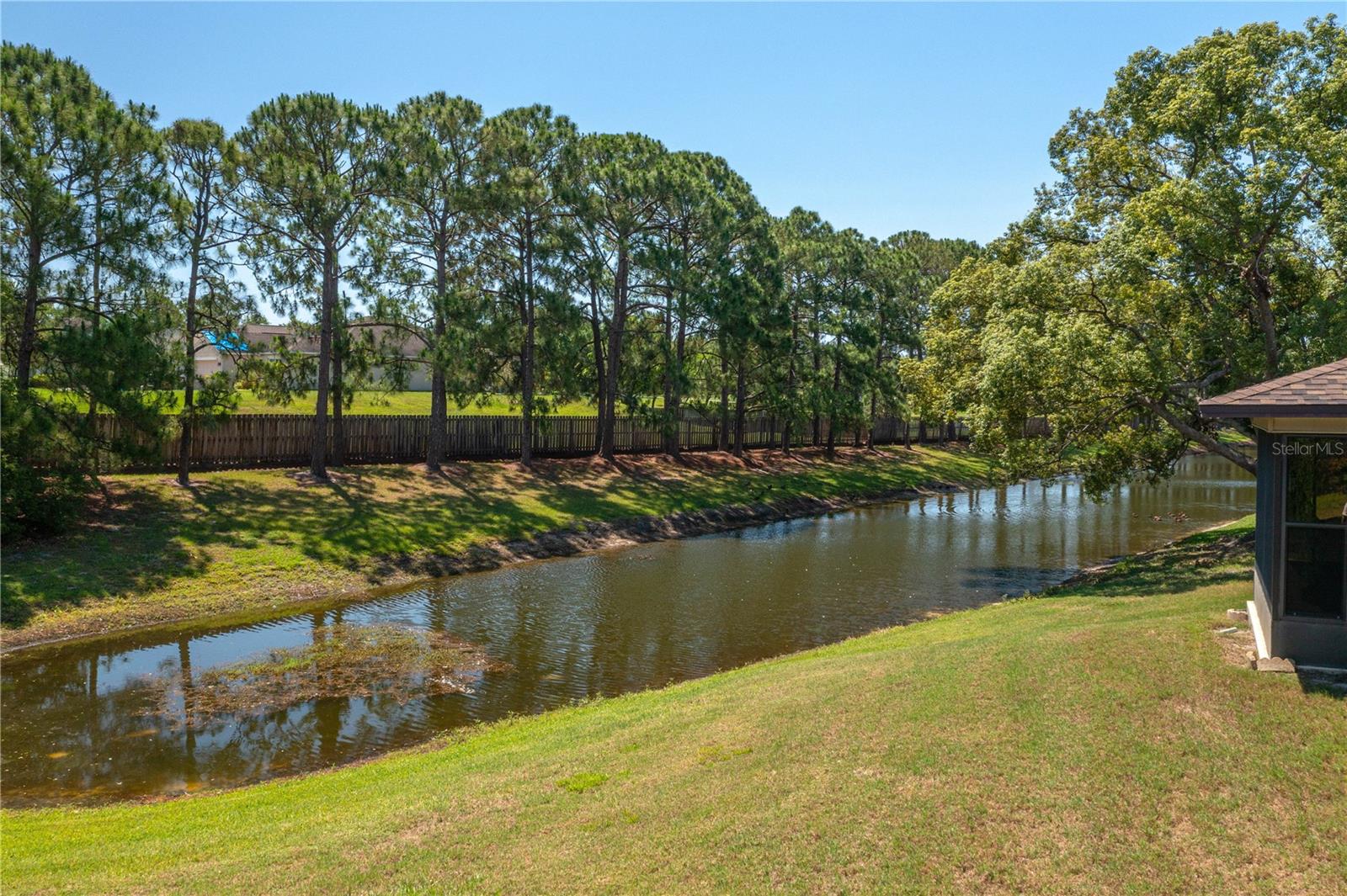 3245 Prairie Dunes Circle, FL