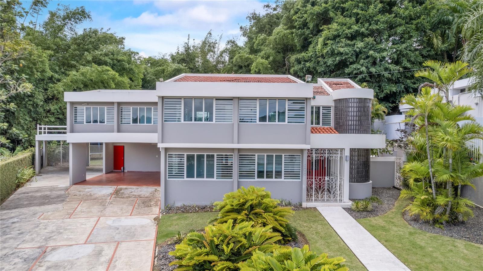 URB. TINTILLO HILLS, 00966