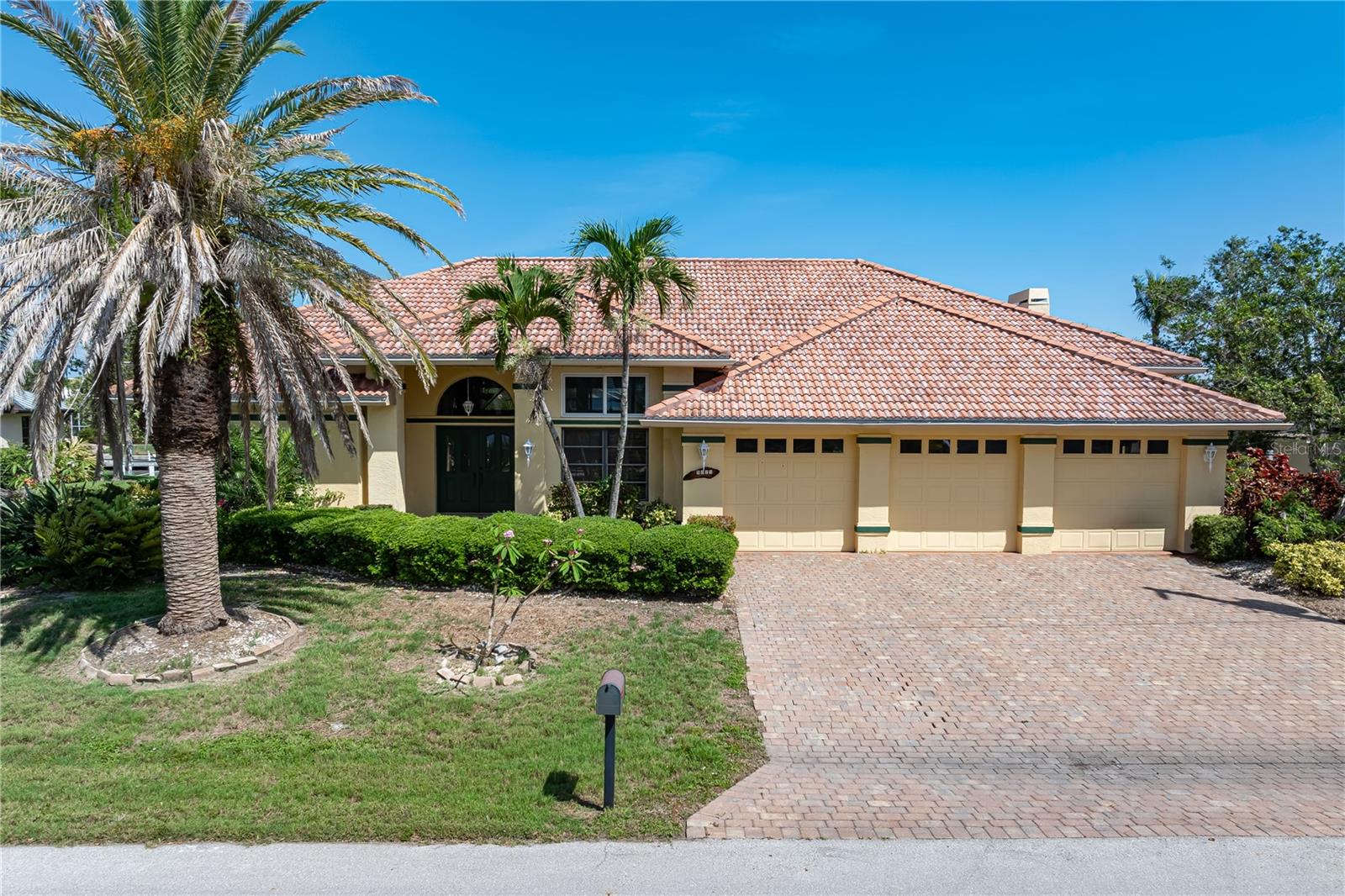 5023 Key Largo Drive, FL