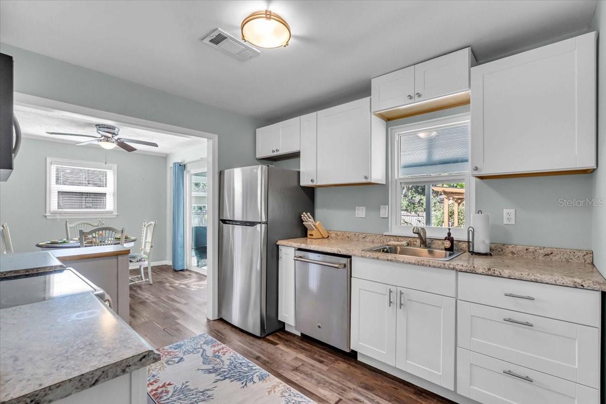 3843 Chapel Drive, FL