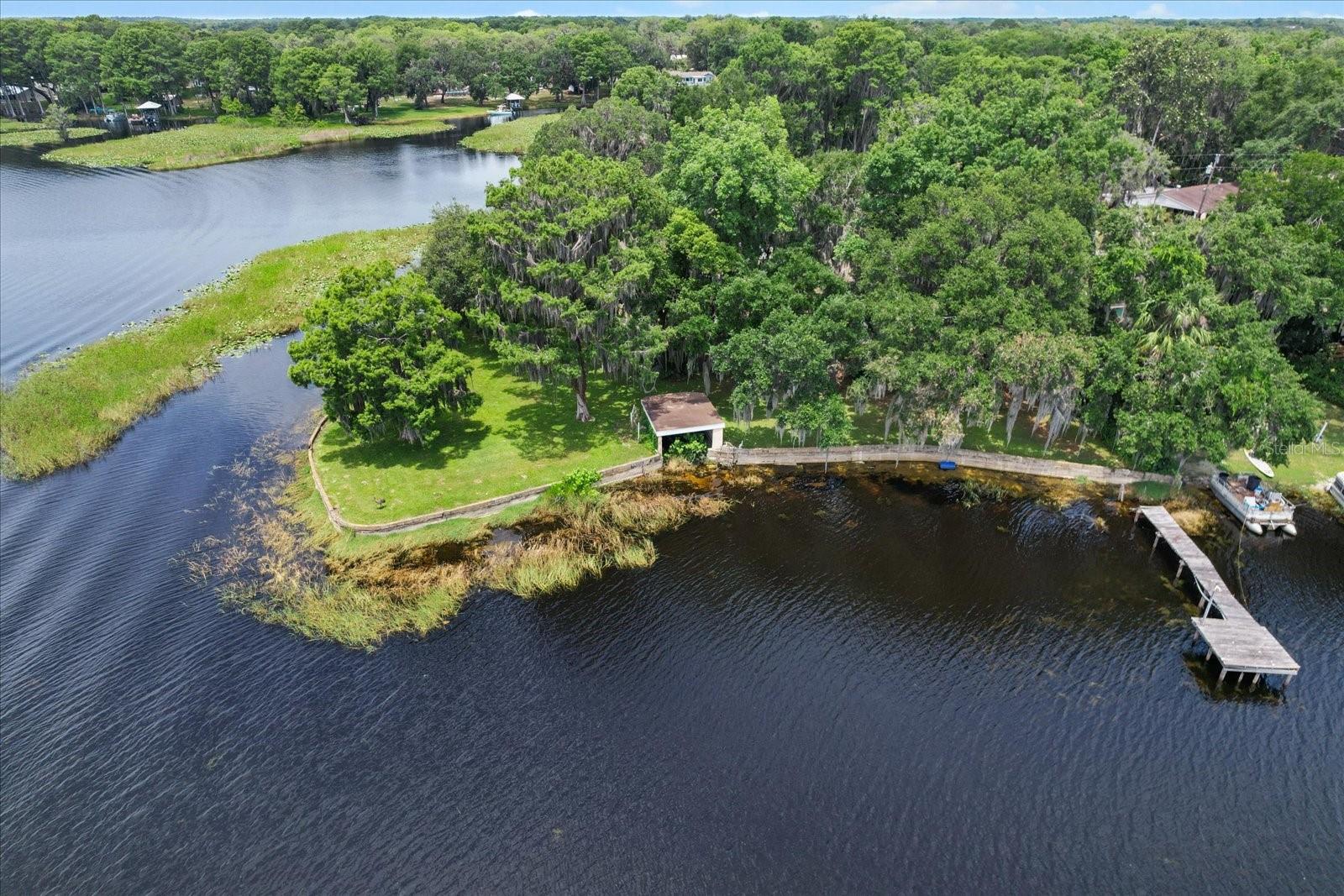 1226 Telephone Point Road, FL
