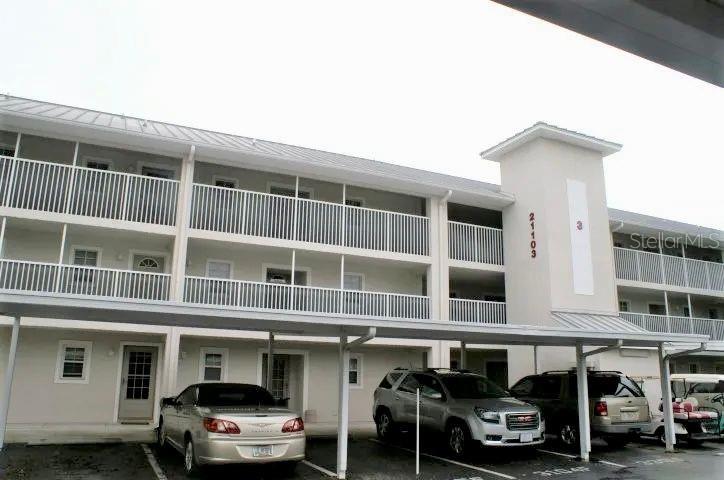 21103 Patio View Court, FL