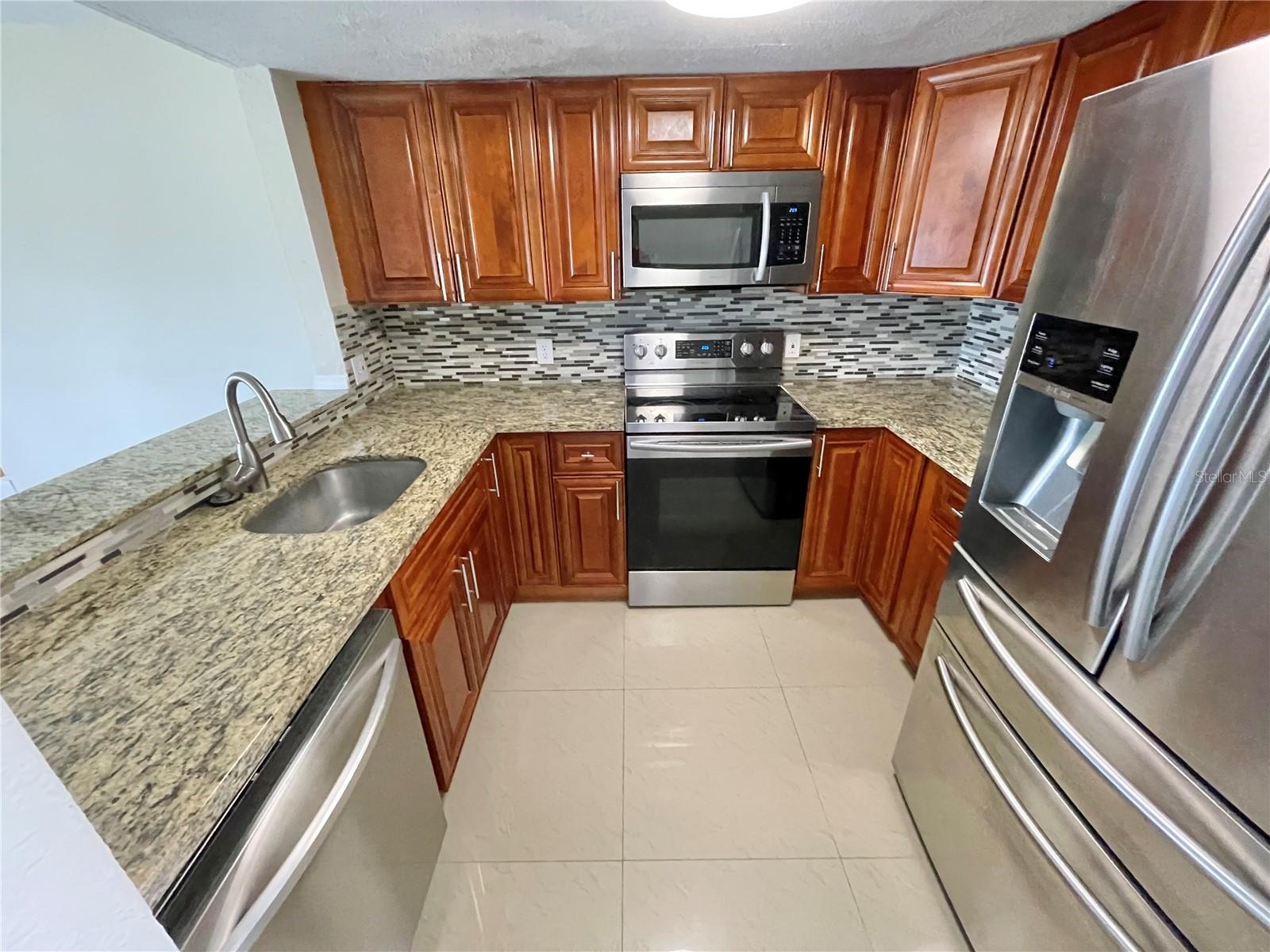 214 Majors Lane, FL