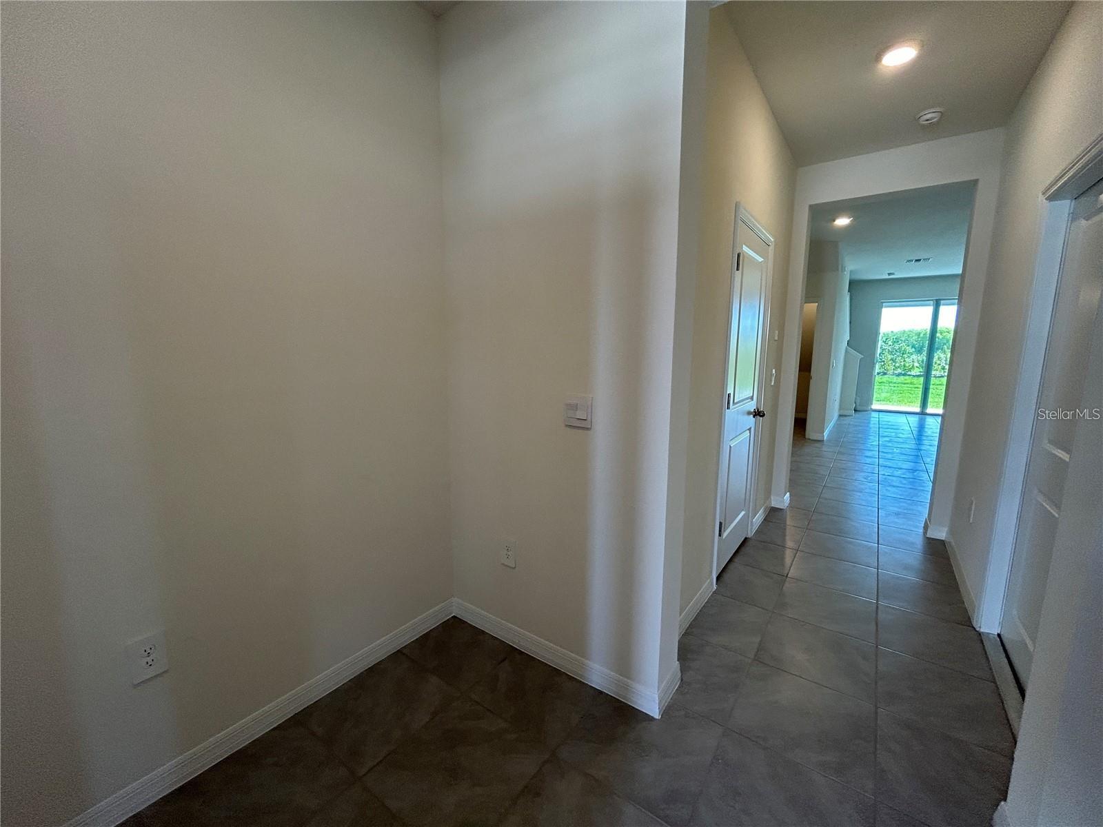 17550 Crescent Moon Loop, FL