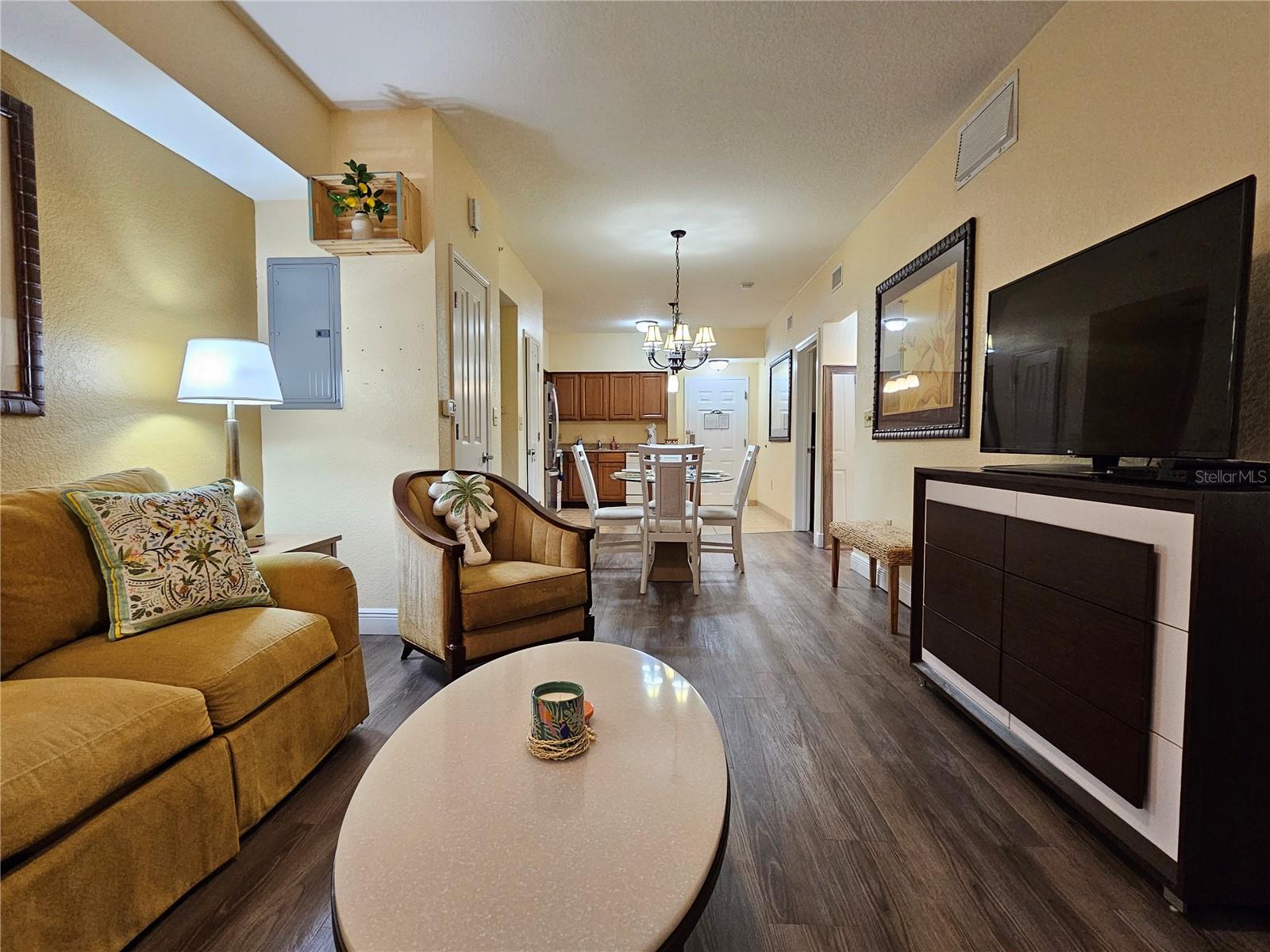 12527 Floridays Resort Drive, FL