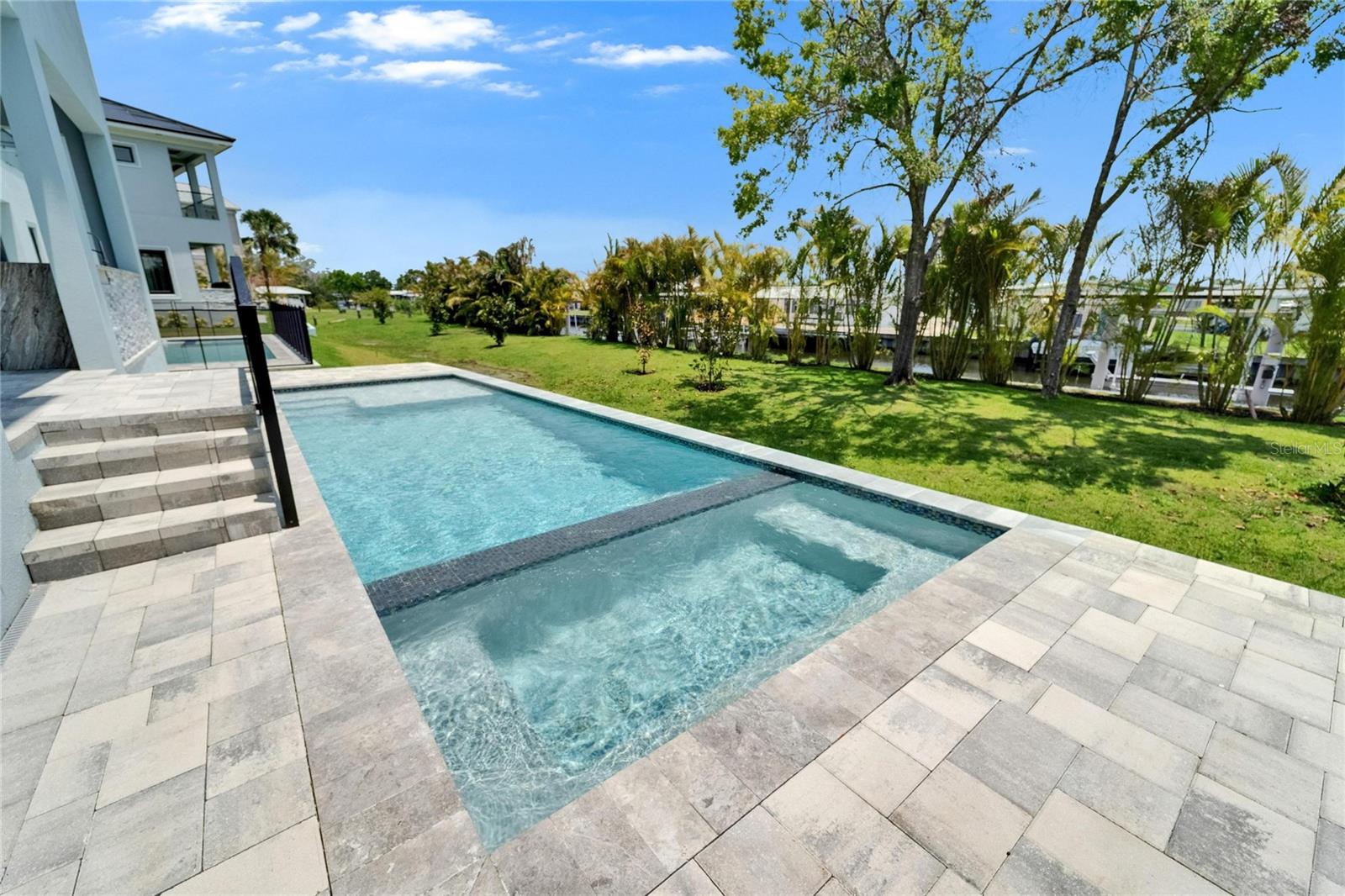 6530 Simone Shores Circle, FL