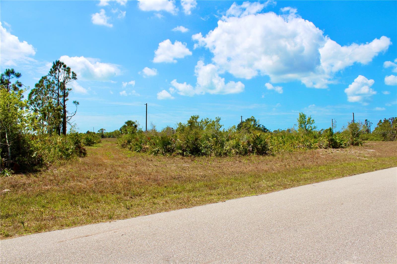7 Wake Court, FL