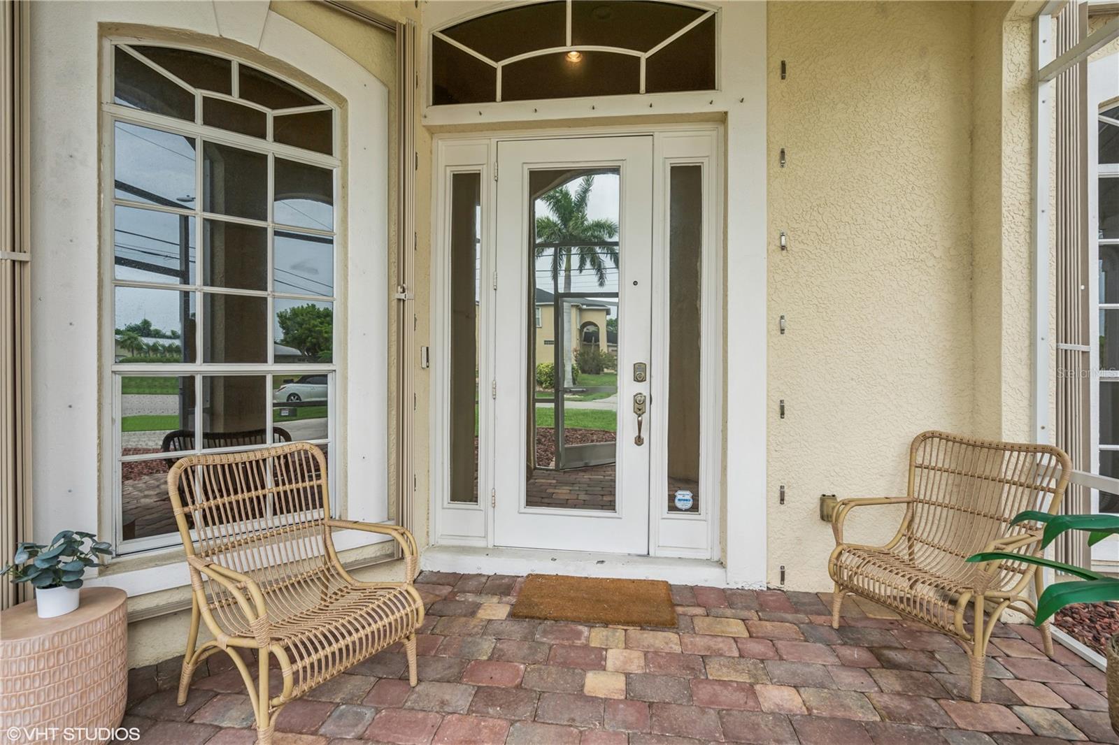 2221 8th Court, FL