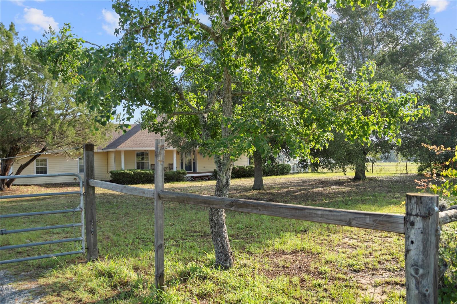 16017 Johns Lake Road, FL