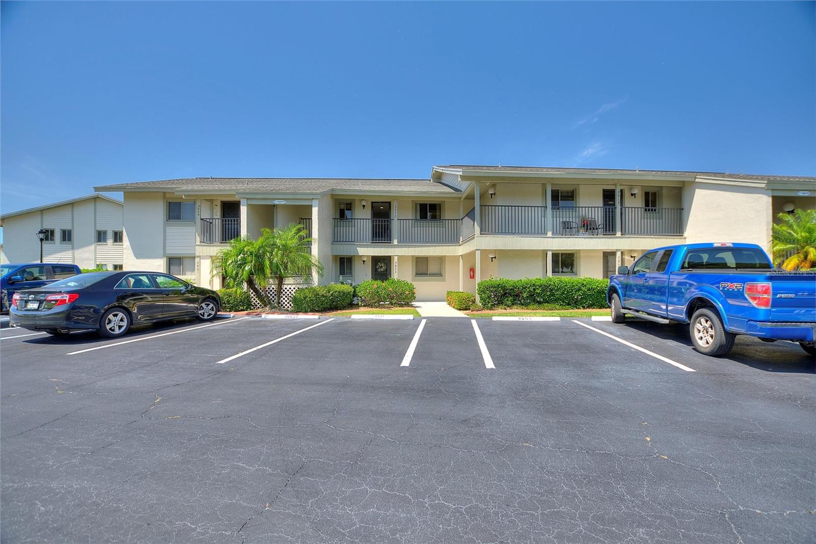 3511 Edgewater Drive, FL