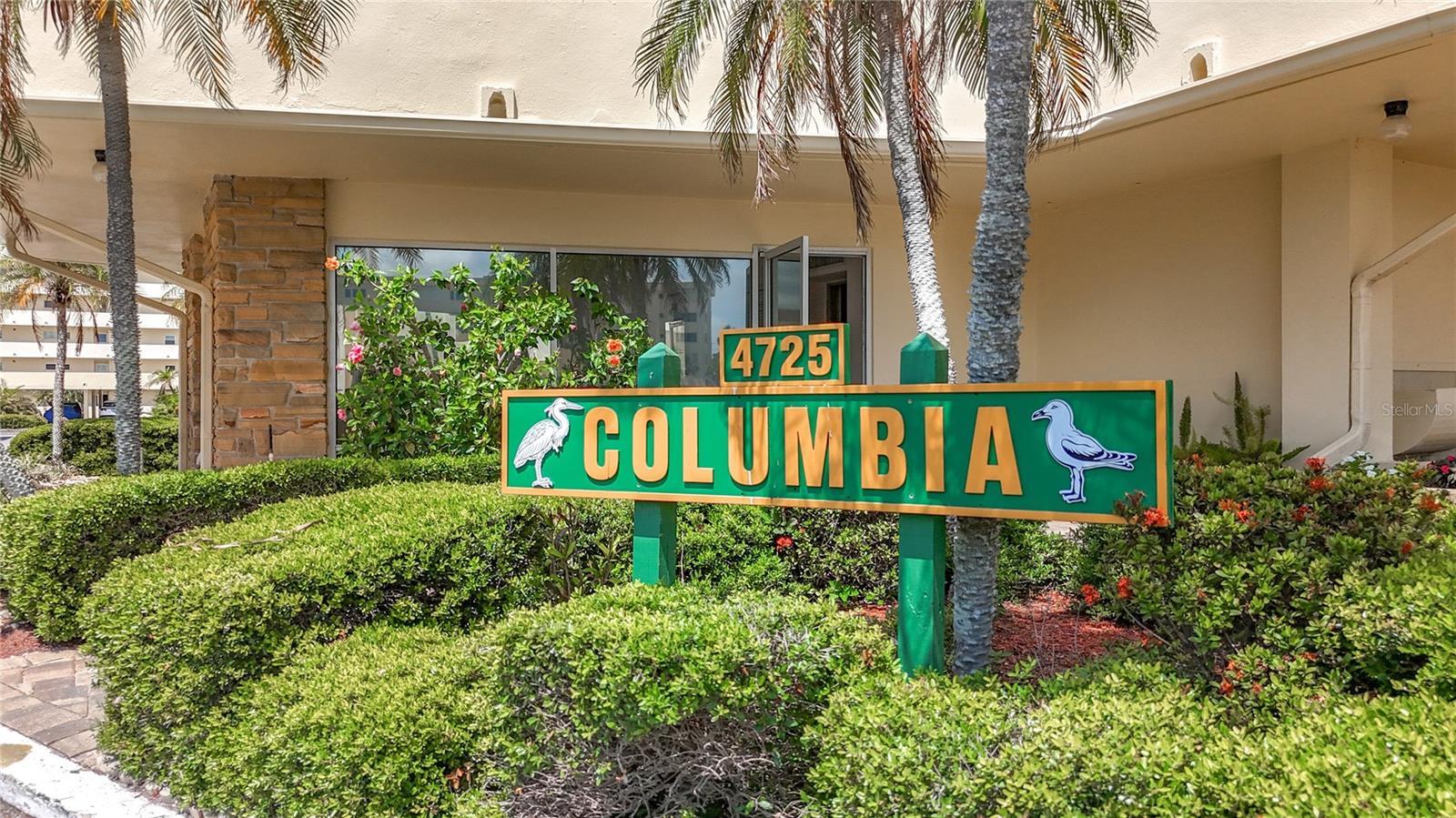 4725 Cove Circle, FL