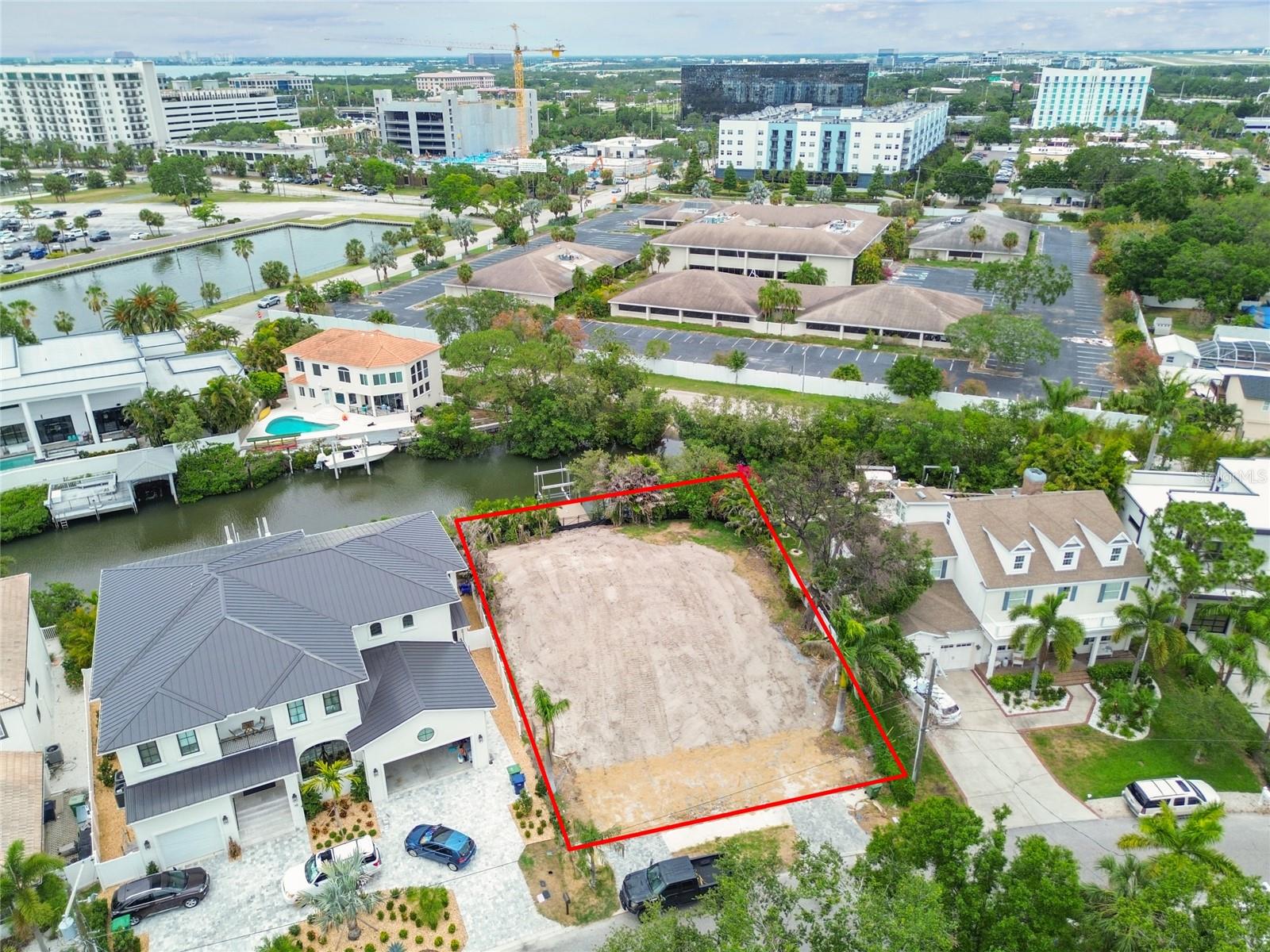 17 Spanish Main Street, FL