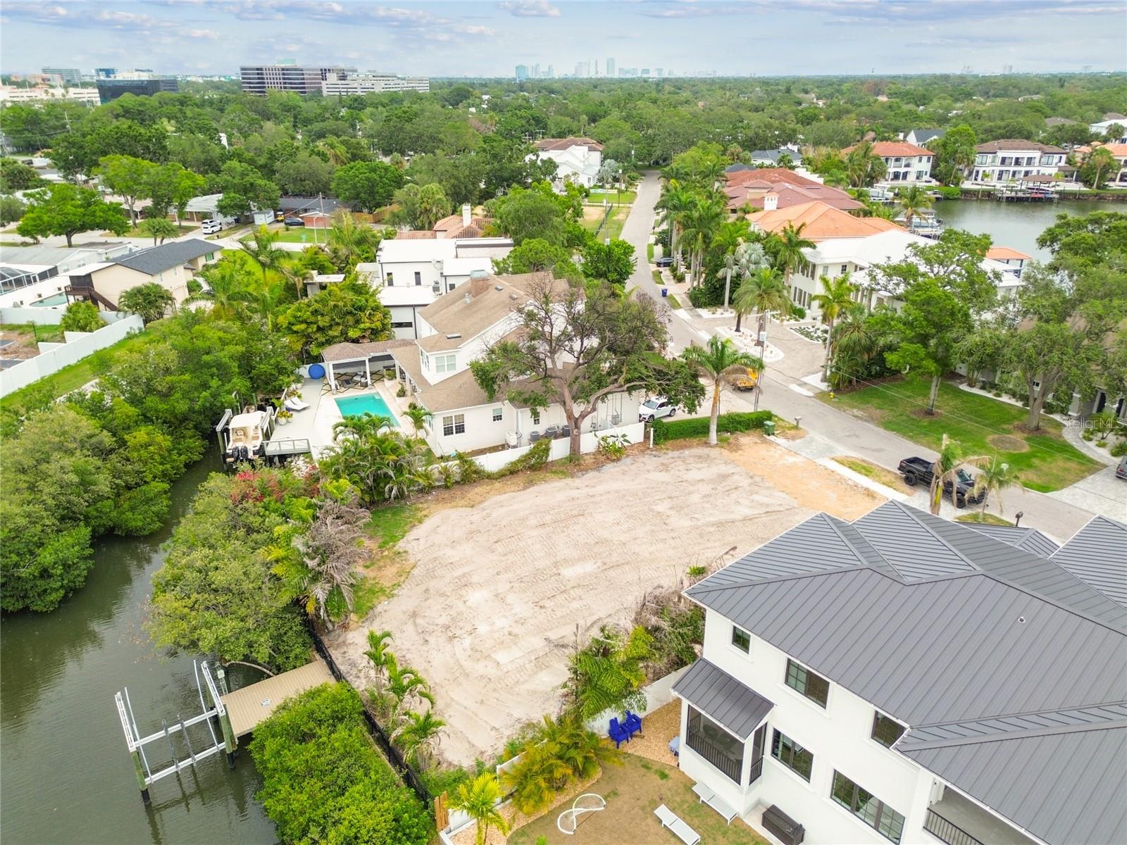 17 Spanish Main Street, FL