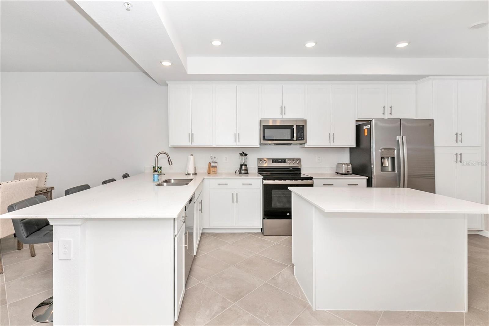 17565 Opal Sand Drive, FL